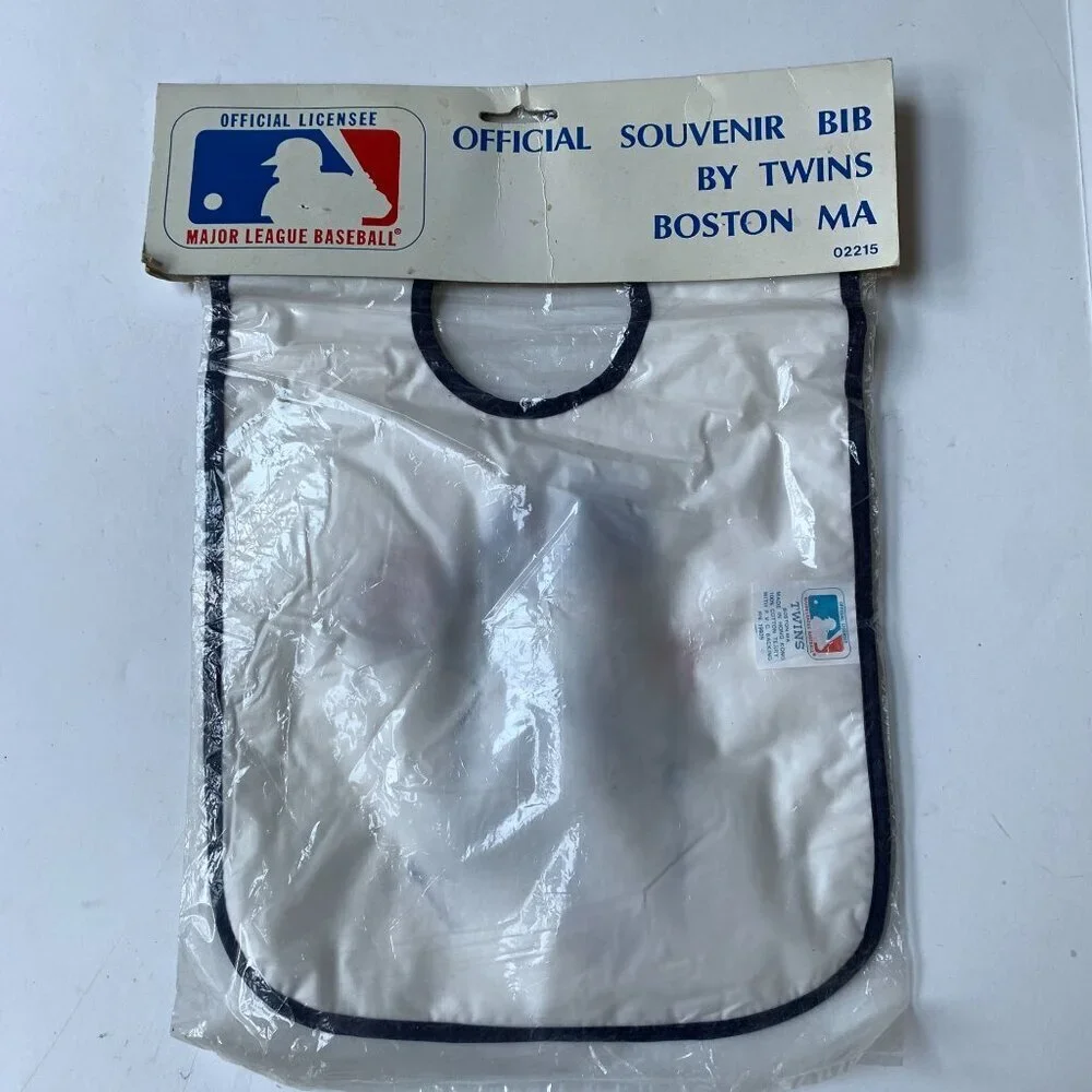 Vintage MLB Minnesota Twins Souvenir Bib